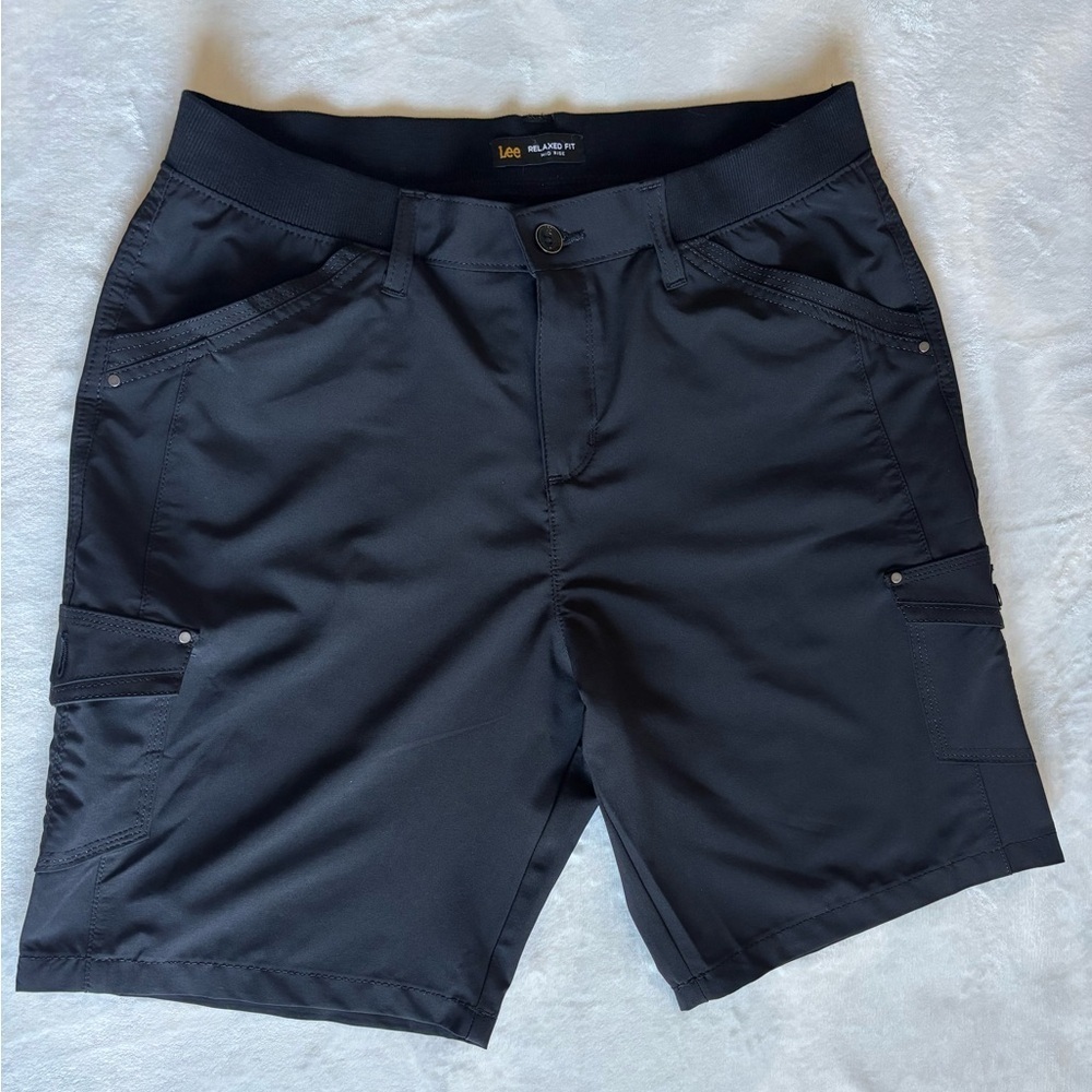 Lee Relaxed Fit Mid-Rise Relaxed Cargo Shorts Size 12 Medium Black Unisex